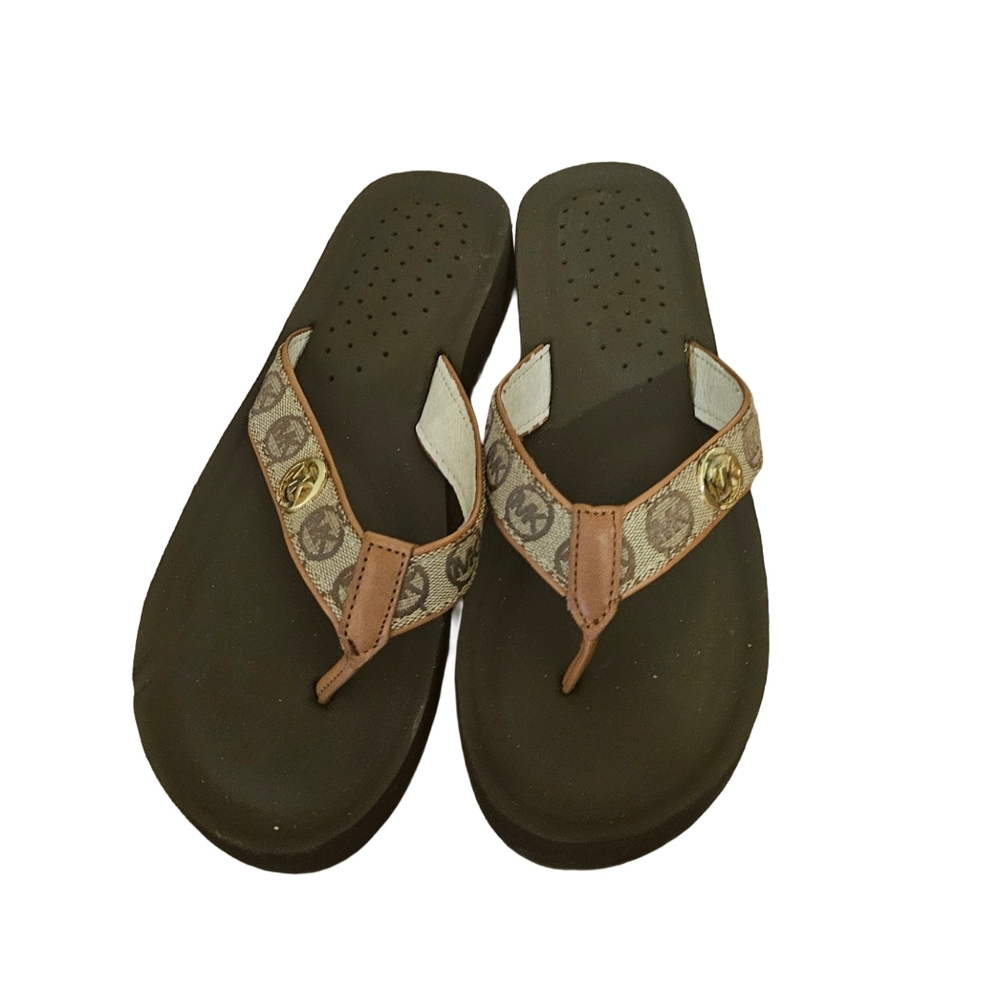 MICHAEL Michael Kors Gage Flip Flops